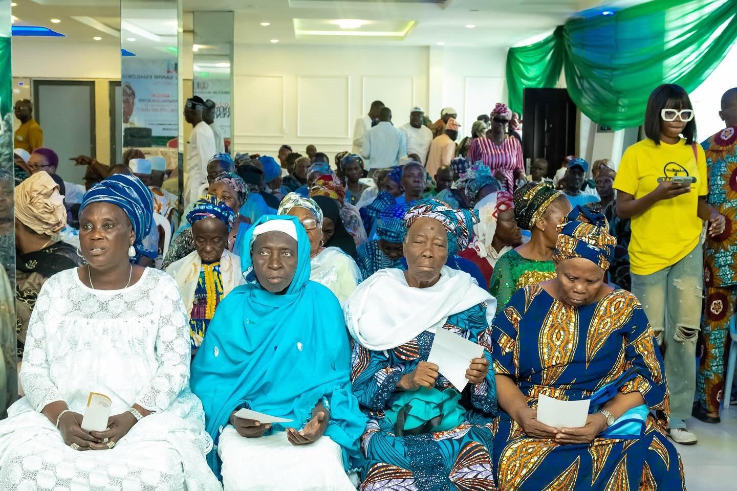 Annual Elderly Empowerment Program of Sen. Wasiu Sanni Eshinlokun image 3