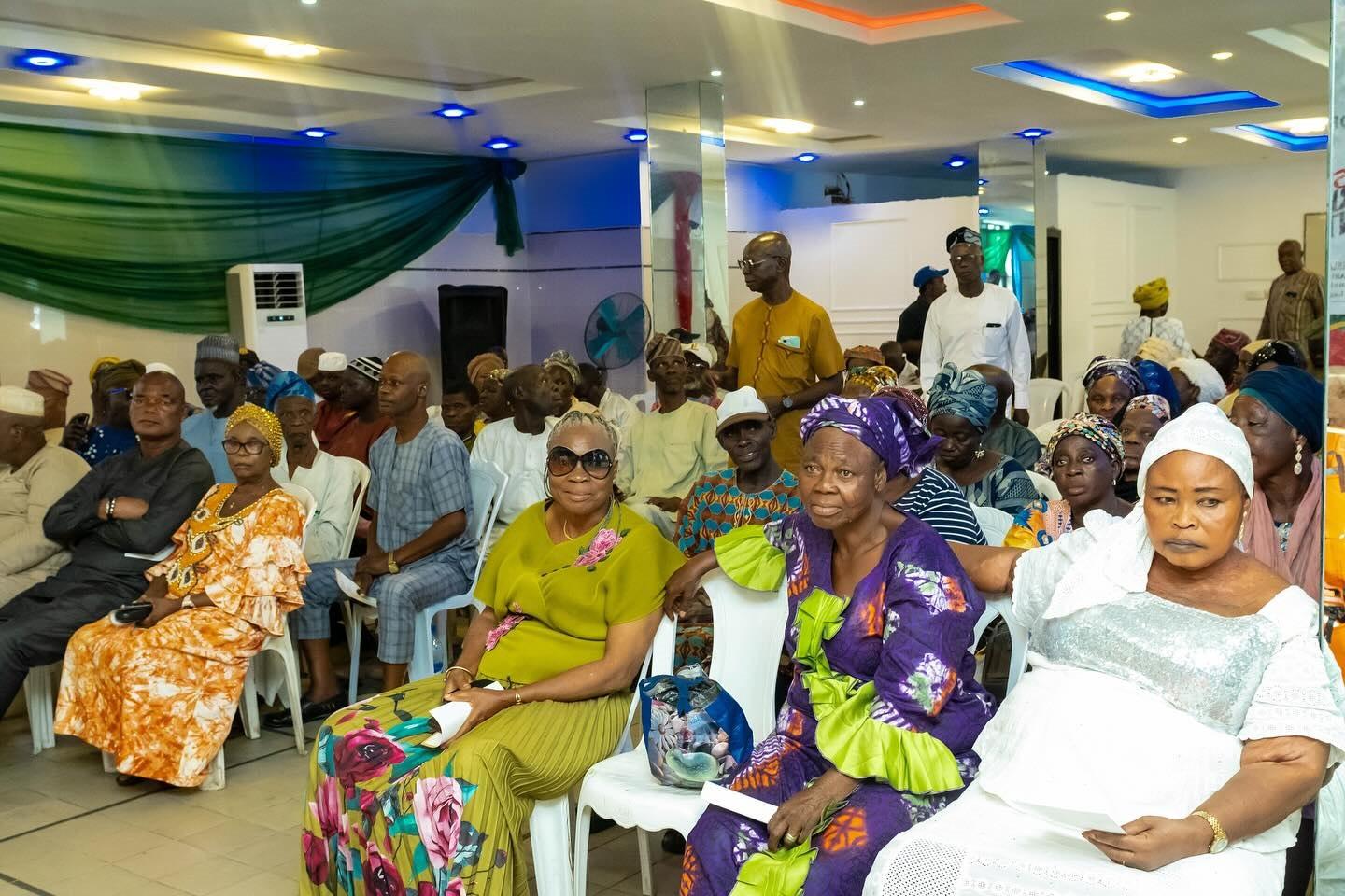 Annual Elderly Empowerment Program of Sen. Wasiu Sanni Eshinlokun image 4