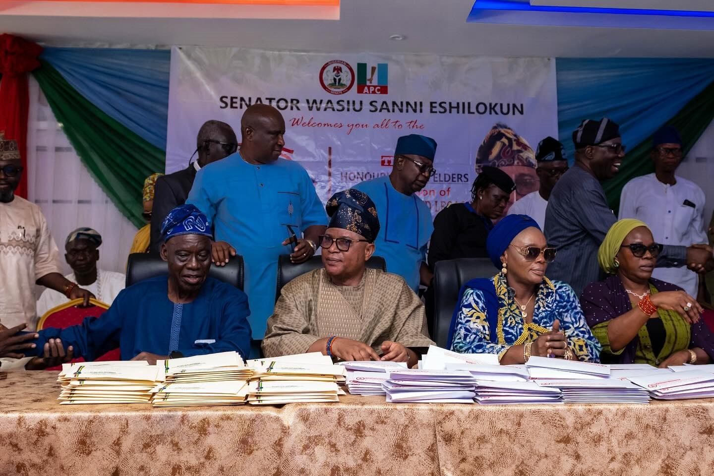 Annual Elderly Empowerment Program of Sen. Wasiu Sanni Eshinlokun image 7